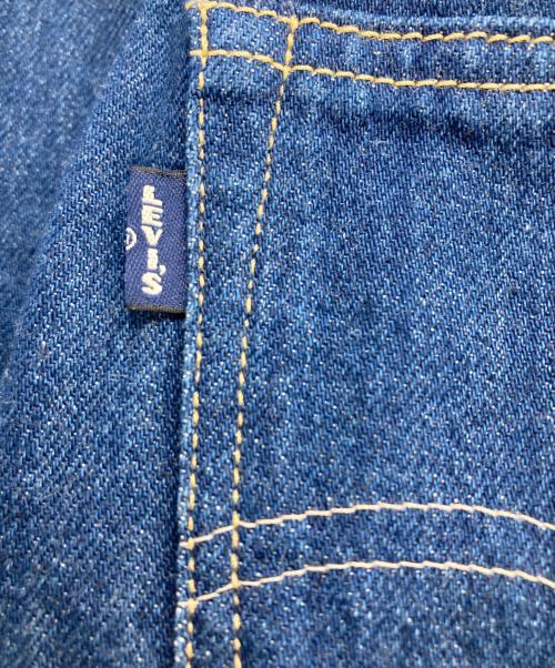 LEVI'S（リーバイス）LEVI'S (リーバイス) CARVE リラックスジーンズ インディゴ サイズ:66㎝（W26）の古着・服飾アイテム