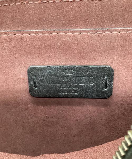 VALENTINO GARAVANI（ヴァレンティノ・ガラヴァーニ）VALENTINO GARAVANI (ヴァレンティノ・ガラヴァーニ) ロゴショルダーバッグ ブラックの古着・服飾アイテム