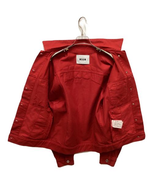 MSGM（エムエスジーエム）MSGM (エムエスジーエム) 背面ロゴパッチデニムジャケット レッド サイズ:38の古着・服飾アイテム