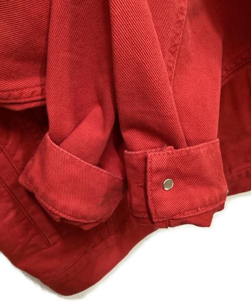 MSGM（エムエスジーエム）MSGM (エムエスジーエム) 背面ロゴパッチデニムジャケット レッド サイズ:38の古着・服飾アイテム
