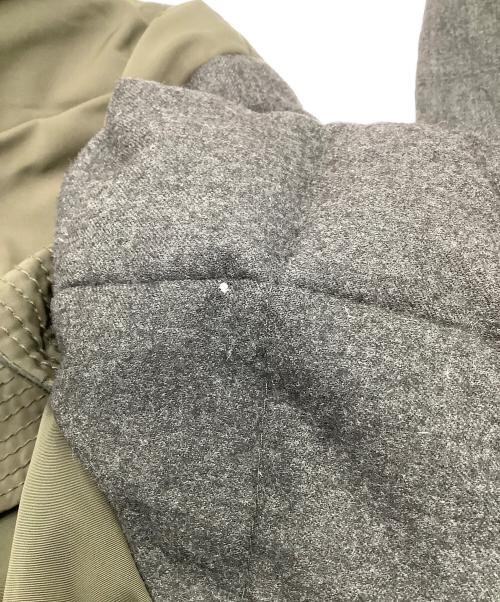 MONCLER（モンクレール）MONCLER (モンクレール) sacai (サカイ) SEI GIUBBOTTO グレー サイズ:2の古着・服飾アイテム