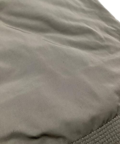 MONCLER（モンクレール）MONCLER (モンクレール) sacai (サカイ) SEI GIUBBOTTO グレー サイズ:2の古着・服飾アイテム
