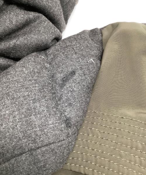 MONCLER（モンクレール）MONCLER (モンクレール) sacai (サカイ) SEI GIUBBOTTO グレー サイズ:2の古着・服飾アイテム