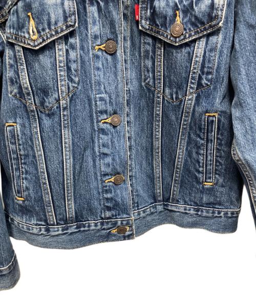 LEVI'S（リーバイス）LEVI'S (リーバイス) EX-BOYFRIEND TRUCKER インディゴ サイズ:Sの古着・服飾アイテム