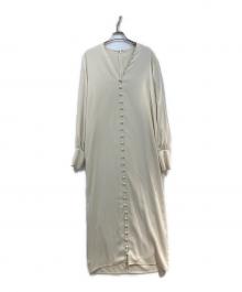 AKTE（アクテ）の古着「ディープVネックワンピース」｜アイボリー