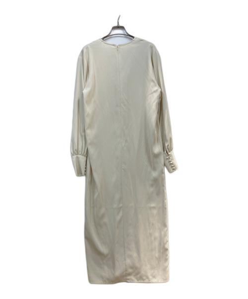 AKTE（アクテ）AKTE (アクテ) ディープVネックワンピース アイボリー サイズ:Fの古着・服飾アイテム