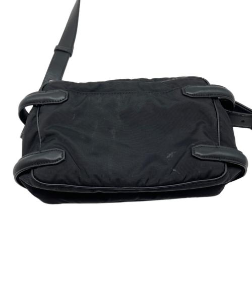 ALEXANDER McQUEEN（アレキサンダーマックイーン）ALEXANDER McQUEEN (アレキサンダーマックイーン) ハーネス カメラバッグ ブラックの古着・服飾アイテム