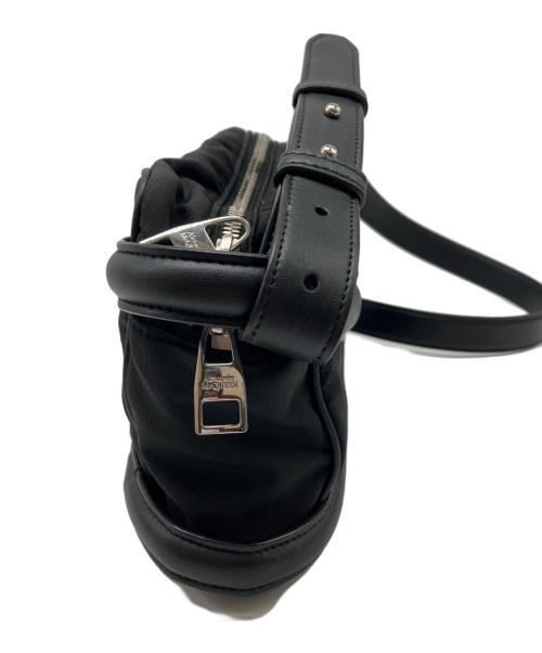 ALEXANDER McQUEEN（アレキサンダーマックイーン）ALEXANDER McQUEEN (アレキサンダーマックイーン) ハーネス カメラバッグ ブラックの古着・服飾アイテム