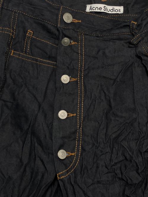 Acne studios（アクネ ストゥディオス）Acne studios (アクネ ストゥディオス) Relaxed fit crinkled denim trousers インディゴ サイズ:46の古着・服飾アイテム