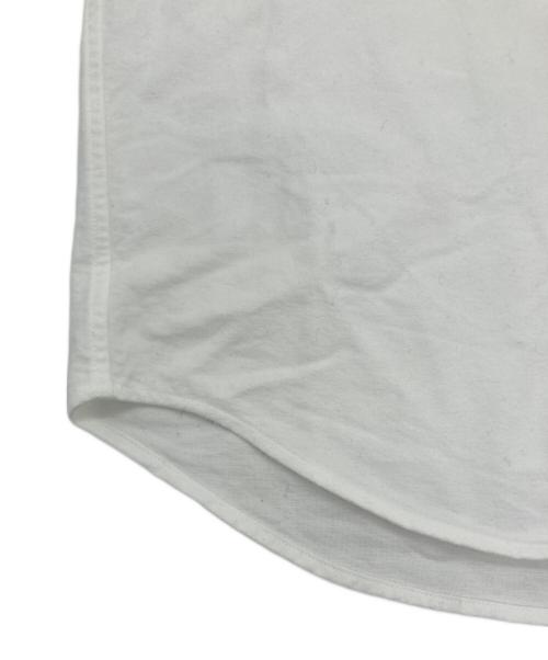 EMOTIONALLY UNAVAILABLE（エモーショナリー・アンアベイラブル）EMOTIONALLY UNAVAILABLE (エモーショナリー・アンアベイラブル) EU LOGO CIRCLE SHIRT ホワイト サイズ:SIZE Lの古着・服飾アイテム