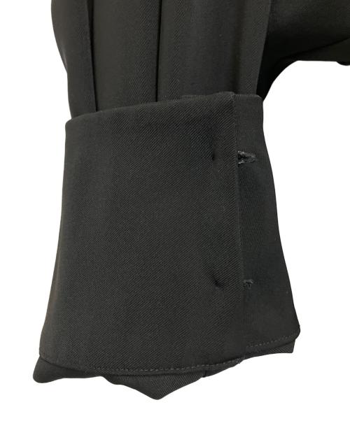 UN3D.（アンスリード）UN3D. (アンスリード) WAVE SHIRRING JUMP SUIT ブラック サイズ:36の古着・服飾アイテム