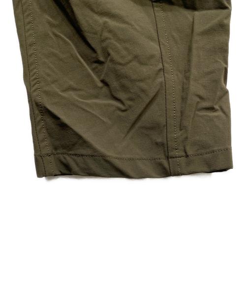 N.HOOLYWOOD（エヌ ハリウッド）N.HOOLYWOOD (エヌ ハリウッド) スタンドカラーナイロンシャツ カーキ サイズ:38の古着・服飾アイテム