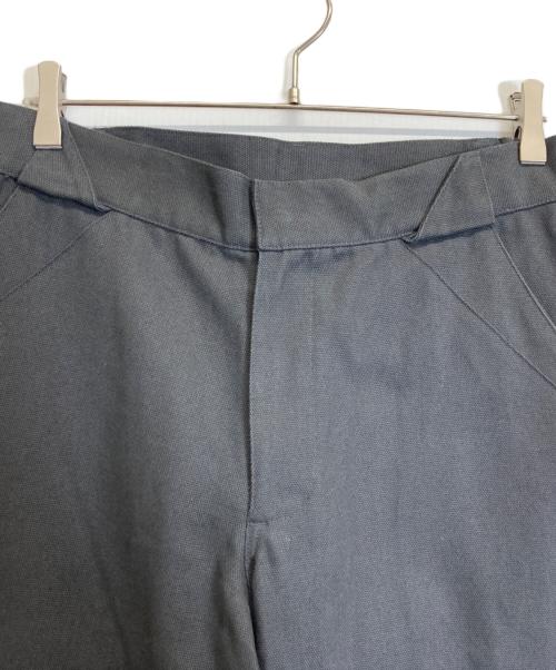 GR10K（ジーアールテンケー）GR10K (ジーアールテンケー) SHANK STRUCTURED PANTS グレー サイズ:48の古着・服飾アイテム
