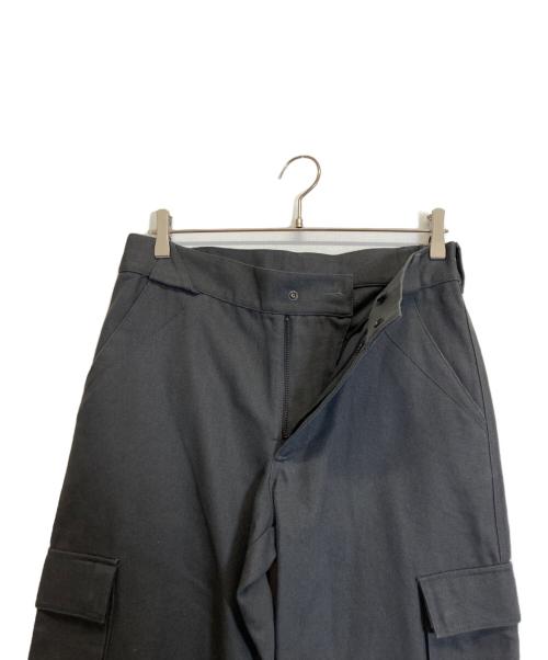 GR10K（ジーアールテンケー）GR10K (ジーアールテンケー) SHANK STRUCTURED PANTS グレー サイズ:48の古着・服飾アイテム