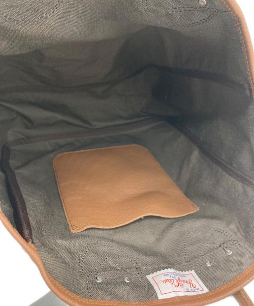 YOUNG & OLSEN The DRYGOODS STORE（ヤングアンドオルセン ザ ドライグッズストア）YOUNG & OLSEN The DRYGOODS STORE (ヤングアンドオルセン ザ ドライグッズストア) OUTDOOR (アウトドア) 2WAYショルダーバッグ オリーブの古着・服飾アイテム