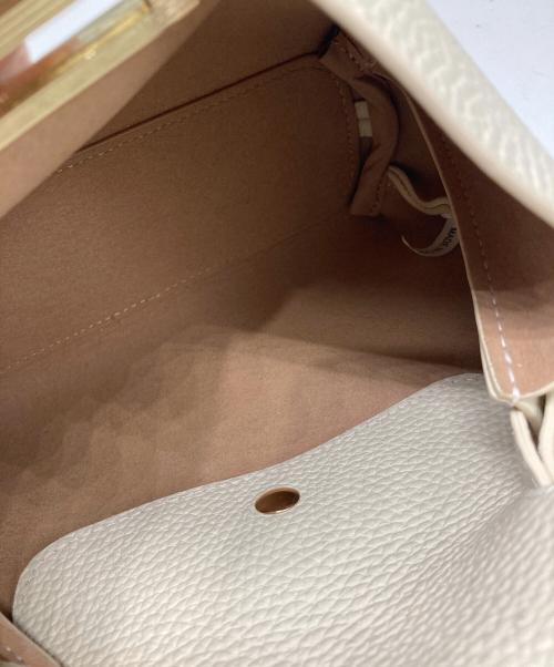 HAYNI.（ヘイニ）HAYNI. (ヘイニ) 2WAYショルダーバッグ ホワイトの古着・服飾アイテム