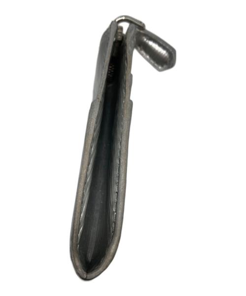 PRADA（プラダ）PRADA (プラダ) フラグメントケース シルバーの古着・服飾アイテム