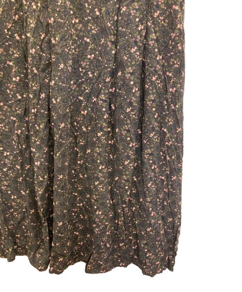 かぐれ（カグレ）かぐれ (カグレ) 小花柄プリントワンピース ブラック サイズ:1の古着・服飾アイテム