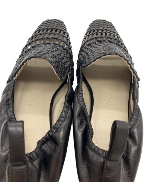INSCRIRE（アンスクリア）INSCRIRE (アンスクリア) ナッパレザーメッシュスリッポン ブラック サイズ:35の古着・服飾アイテム