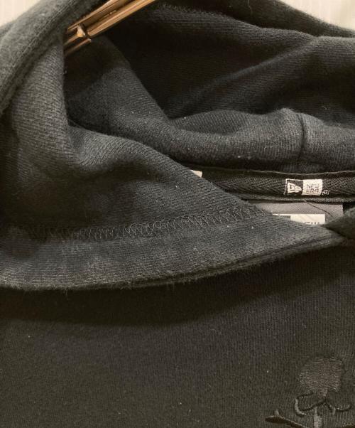 New Era（ニューエラ）New Era (ニューエラ) Mastermind JAPAN (マスターマインド ジャパン) プルオーバーパーカー ブラック サイズ:Mの古着・服飾アイテム