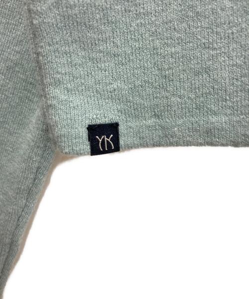 YANUK（ヤヌーク）YANUK (ヤヌーク) ハーフジップニット スカイブルー サイズ:FREE 未使用品の古着・服飾アイテム