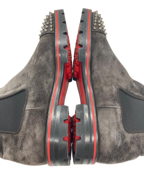 Christian Louboutin（クリスチャン・ルブタン）Christian Louboutin (クリスチャン・ルブタン) スタッズサイドゴアスウェードブーツ ブラウン サイズ:SIZE401/2の古着・服飾アイテム