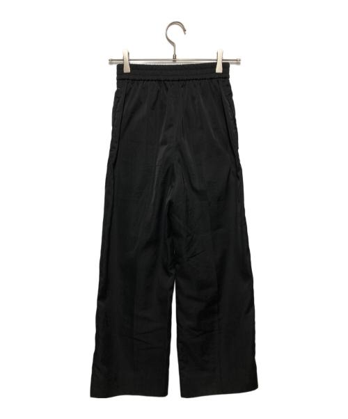 YORI（ヨリ）YORI (ヨリ) サテンセンタープレスワイドパンツ ブラック サイズ:34の古着・服飾アイテム