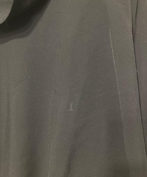 ISSEY MIYAKE（イッセイミヤケ）ISSEY MIYAKE (イッセイミヤケ) ハイネックドルマンスリーブブラウス ブラック サイズ:2の古着・服飾アイテム