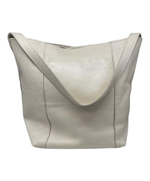 AULENTTI（オウレンティ）AULENTTI (オウレンティ) レザーワンショルダーバッグ アイボリーの古着・服飾アイテム