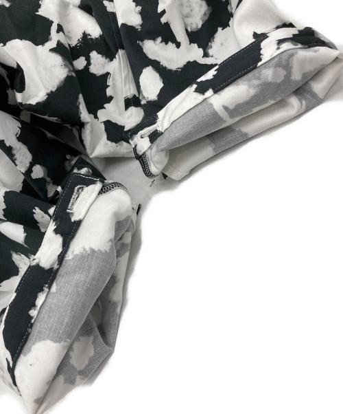 COMME des GARCONS COMME des GARCONS（コムデギャルソン コムデギャルソン）COMME des GARCONS COMME des GARCONS (コムデギャルソン コムデギャルソン) 総柄サルエルパンツ ブラック×ホワイト サイズ:Sの古着・服飾アイテム