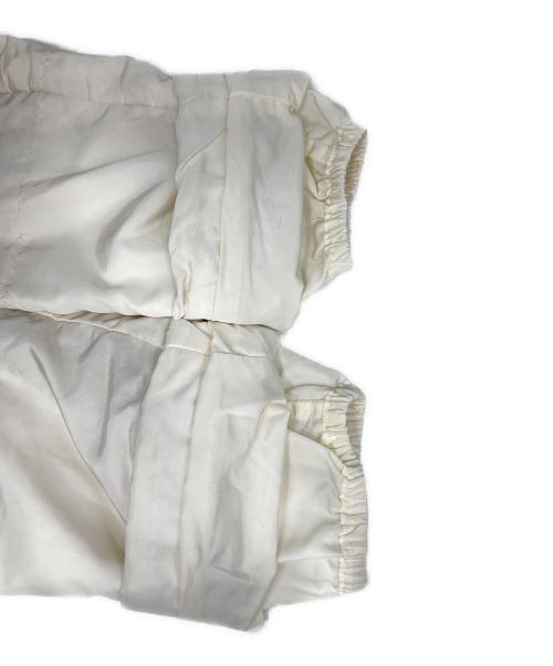 WEEKEND Max Mara（ウィークエンド マックスマーラ）WEEKEND Max Mara (ウィークエンド マックスマーラ) 中綿ウエストドローコードコート ホワイト サイズ:42の古着・服飾アイテム