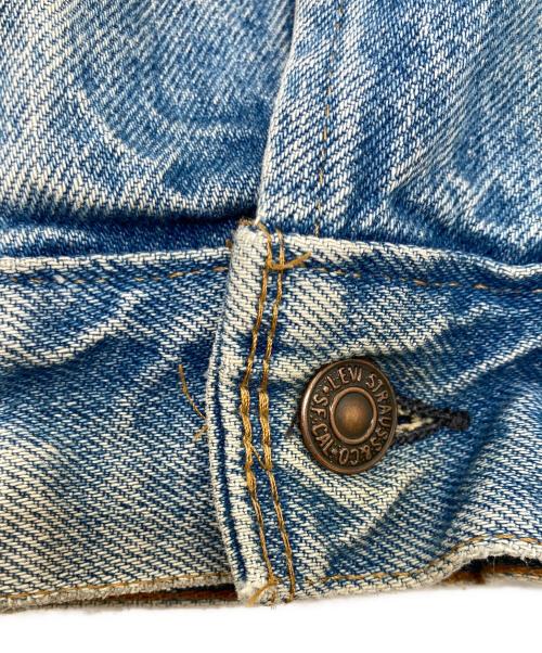 LEVI'S（リーバイス）LEVI'S (リーバイス) デニムジャケット インディゴ サイズ:SIZE 34の古着・服飾アイテム