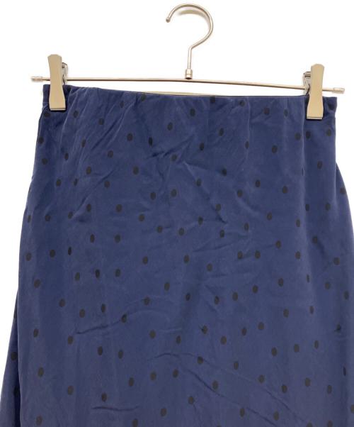 NOLLEY'S（ノーリーズ）NOLLEY'S (ノーリーズ) ウォッシャブルドットプリントナロースカート ネイビー サイズ:SIZE 36の古着・服飾アイテム
