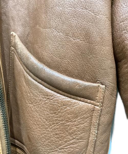 AVIREX（アヴィレックス）AVIREX (アヴィレックス) B-3 ムートンジャケット ブラウン サイズ:Mの古着・服飾アイテム