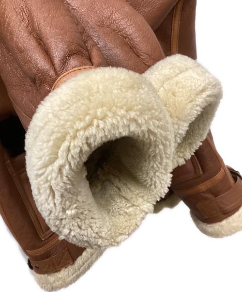 AVIREX（アヴィレックス）AVIREX (アヴィレックス) B-3 ムートンジャケット ブラウン サイズ:Mの古着・服飾アイテム