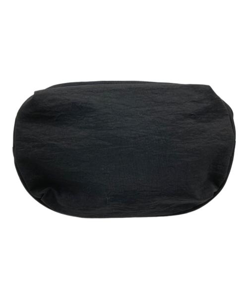 NIZYU KANO（ニジュウカノウ）NIZYU KANO (ニジュウカノウ) FUKUI SIWAナイロンボディバッグ M ブラックの古着・服飾アイテム