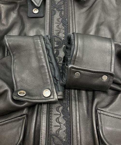 MURRAL（ミューラル）MURRAL (ミューラル) Framed embroidery leather jacket ブラック サイズ:Freeの古着・服飾アイテム