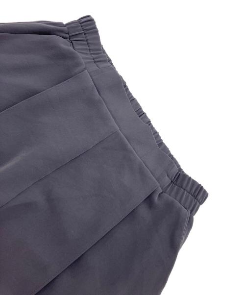 SOEJU（ソージュ）SOEJU (ソージュ) ヴィンテージサテンパンツ グレー サイズ:Mの古着・服飾アイテム