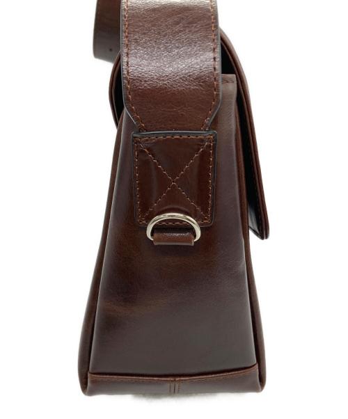 TOUT Y EST（トゥティエ）TOUT Y EST (トゥティエ) SAC VOLKET ショルダーバッグ ブラウンの古着・服飾アイテム