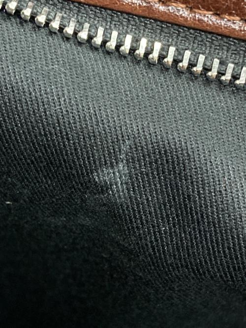 TOUT Y EST（トゥティエ）TOUT Y EST (トゥティエ) SAC VOLKET ショルダーバッグ ブラウンの古着・服飾アイテム