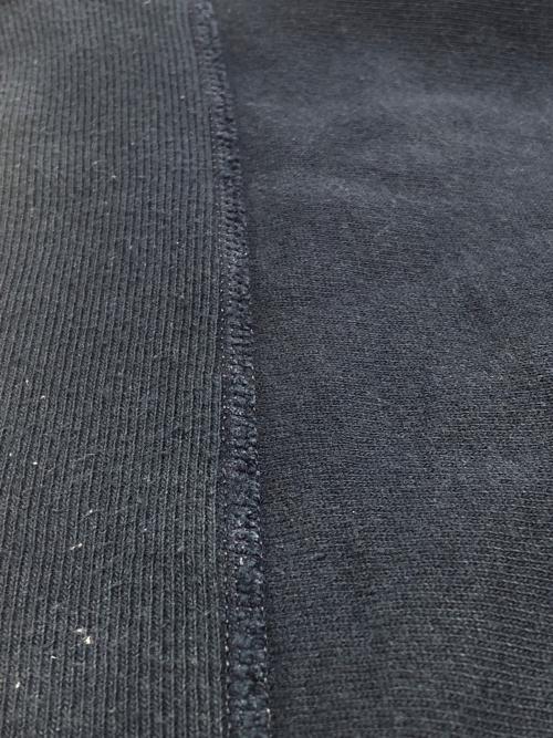 Champion REVERSE WEAVE（チャンピオン リバース ウィーブ）Champion REVERSE WEAVE (チャンピオン リバース ウィーブ) 70sプルオーバーパーカー 単色タグ 金タグ 前期型 古着 ネイビー サイズ:XLの古着・服飾アイテム