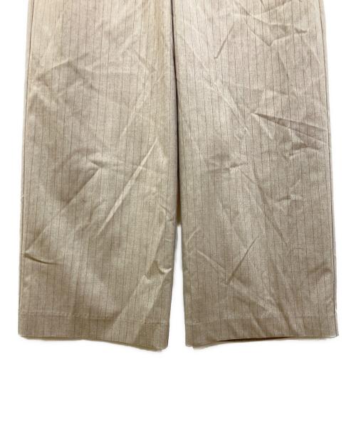 MAISON SPECIAL（メゾンスペシャル）MAISON SPECIAL (メゾンスペシャル) Collarless Jacket Rompers ベージュ サイズ:36 未使用品の古着・服飾アイテム