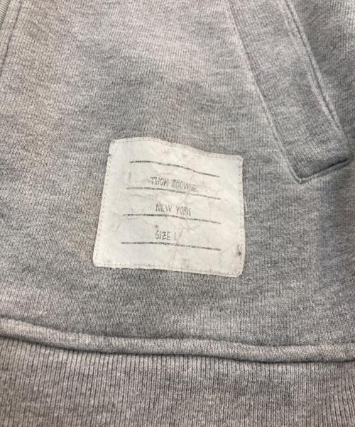 Thom Browne（トムブラウン）Thom Browne (トムブラウン) ジップパーカー　MJT022H00535068 グレー サイズ:Sの古着・服飾アイテム