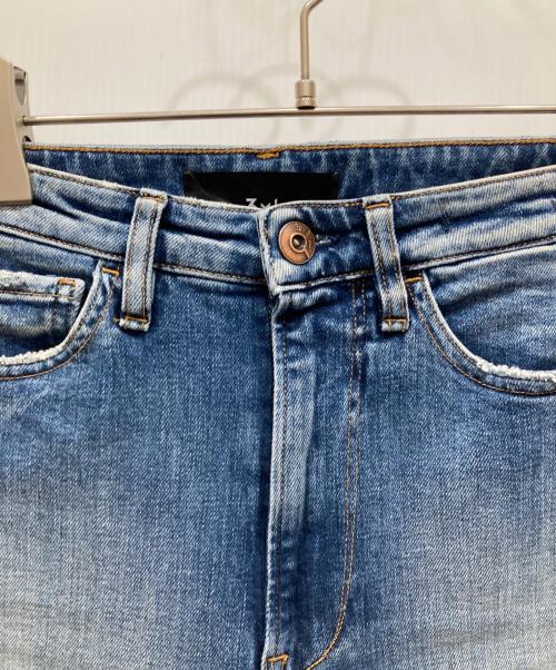3×1（スリーバイワン）3×1 (スリーバイワン) EMPIRE CROP FLARE DENIM インディゴ サイズ:25の古着・服飾アイテム
