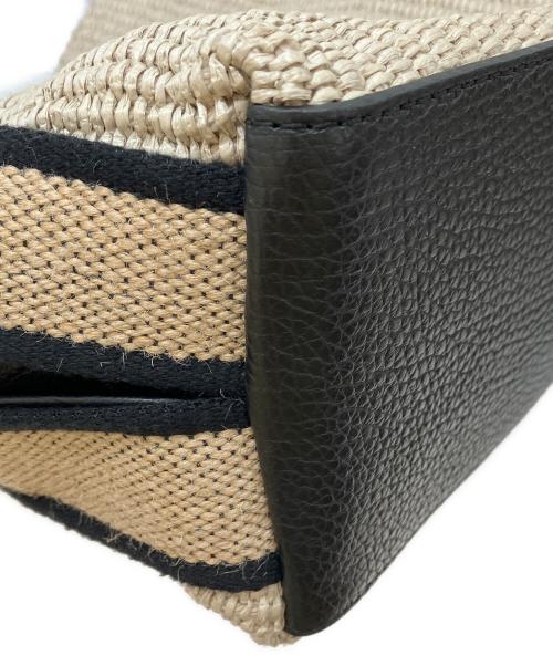 GIANNI CHIARINI（ジャンニ キアリーニ）GIANNI CHIARINI (ジャンニ キアリーニ) アジアハンドバッグ ベージュの古着・服飾アイテム