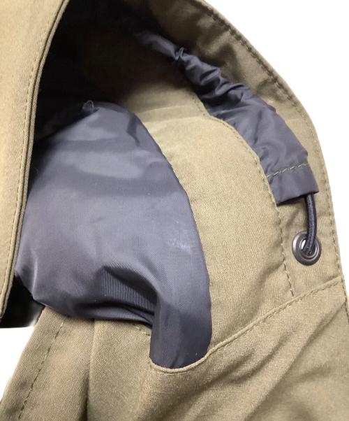 CANADA GOOSE（カナダグース）CANADA GOOSE (カナダグース) KAMLOOPS オリーブ サイズ:Sの古着・服飾アイテム