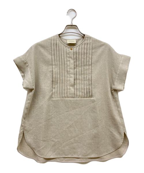 UNITED ARROWS（ユナイテッドアローズ）UNITED ARROWS (ユナイテッドアローズ) Spiree IAS タックショートスリーブ ブラウス ベージュ サイズ:SIZE Freeの古着・服飾アイテム