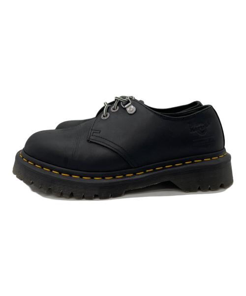 Dr.Martens（ドクターマーチン）Dr.Martens (ドクターマーチン) thisisneverthat (ディスイズネバーザット) Dr.Martens 　thisisneverthat 　3ホールブーツ ブラック サイズ:UK7の古着・服飾アイテム