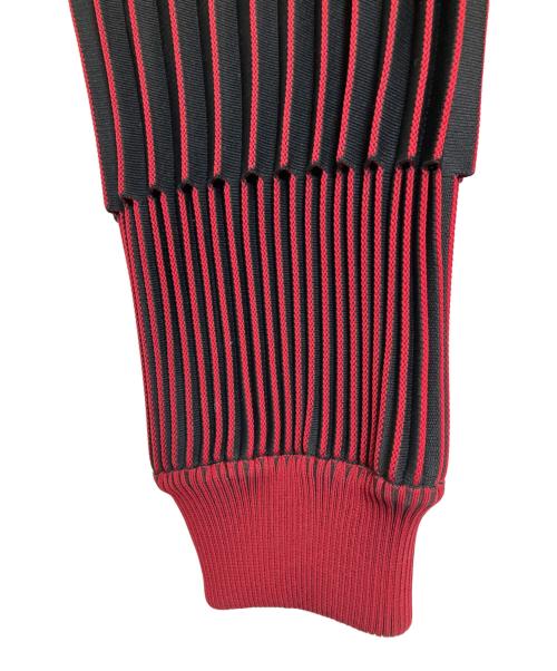 CFCL（シーエフシーエル）CFCL (シーエフシーエル) ACCORDION STAND-UP COLLAR BLOUSON ブラック×レッド サイズ:5の古着・服飾アイテム