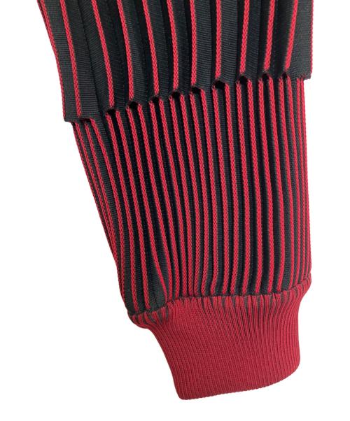 CFCL（シーエフシーエル）CFCL (シーエフシーエル) ACCORDION STAND-UP COLLAR BLOUSON ブラック×レッド サイズ:5の古着・服飾アイテム